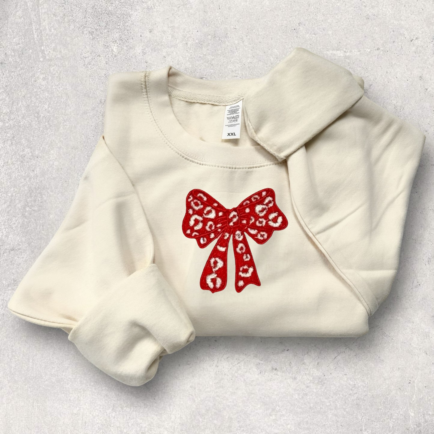 Embroidered Sweatshirt - 'Wildest Dreams' - Cream