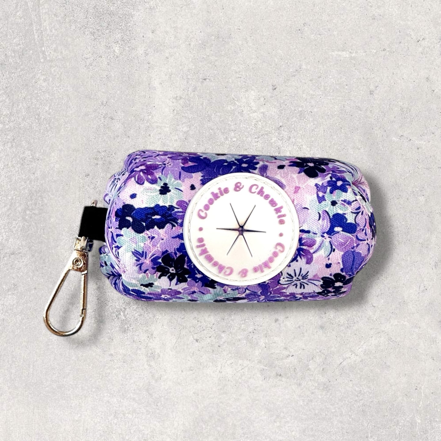 Poop Bag Holder – 'Reine des Fleurs'