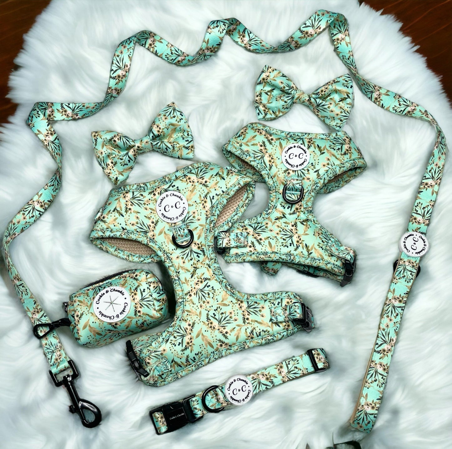 Bow Tie - 'Baby, it's Gold outside'