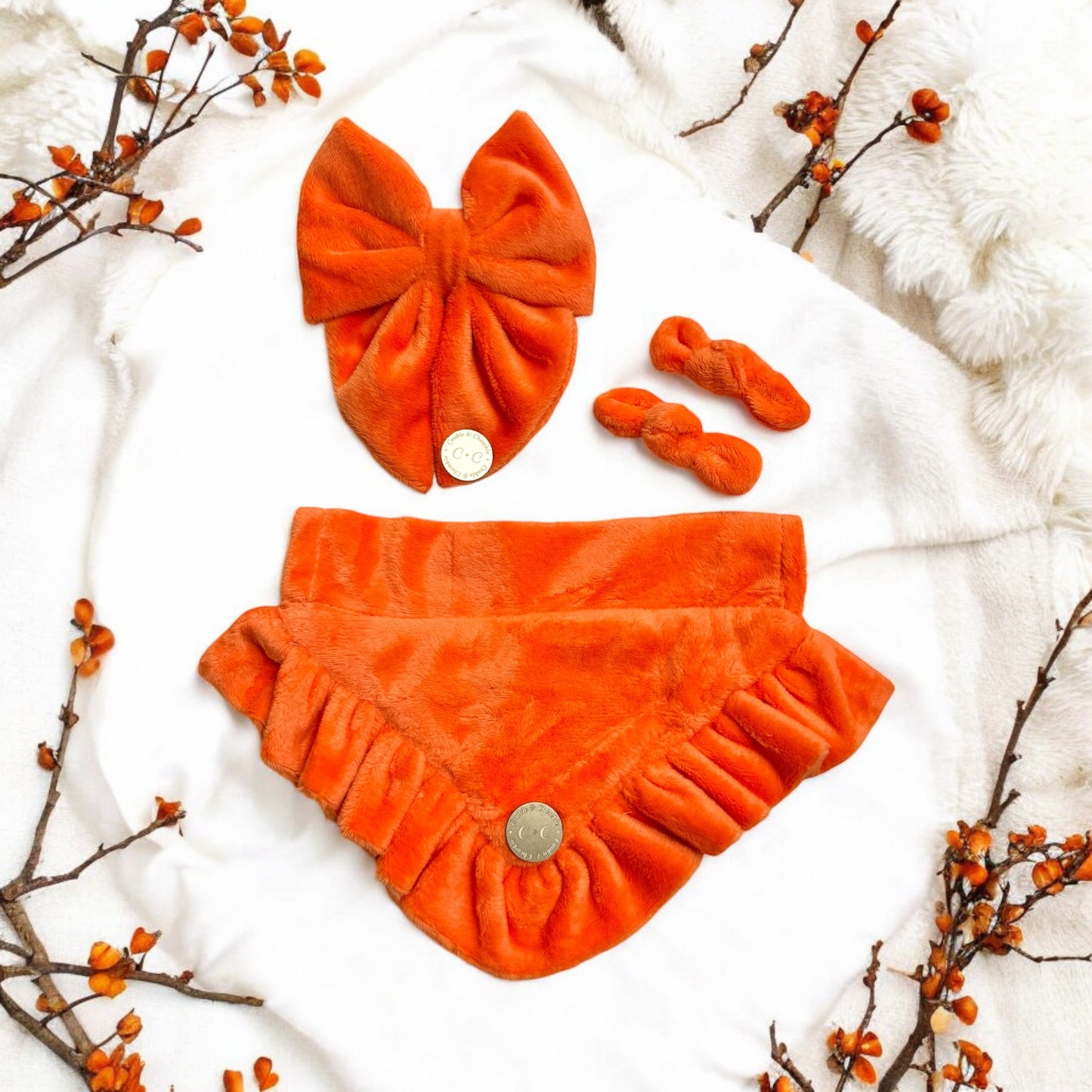 FLUFFIES Bandana - "Cindy"