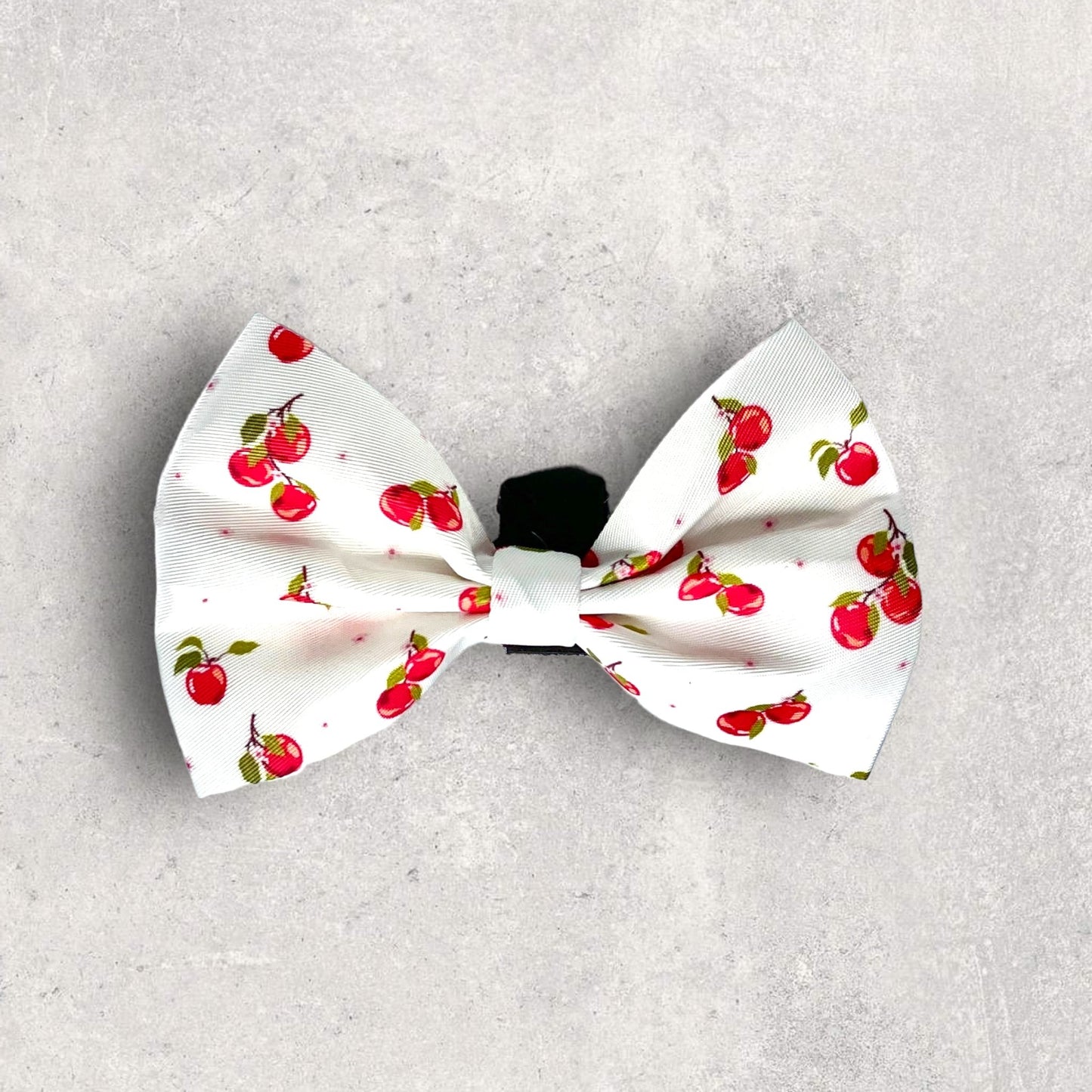 Bow Tie - 'Apple Pawtumn Jeans'
